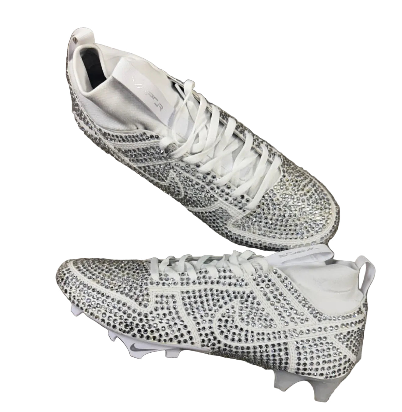 Diamond cleats